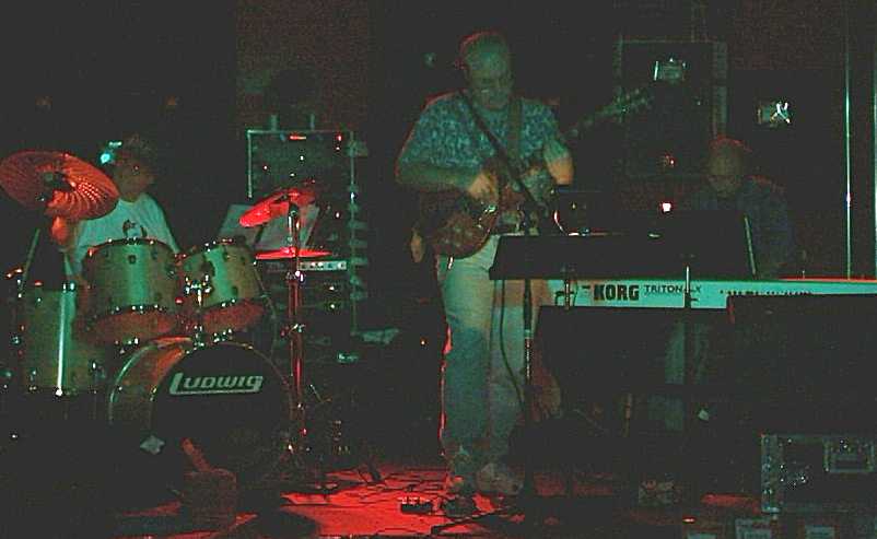 Band_GC-4.JPG (30979 bytes)