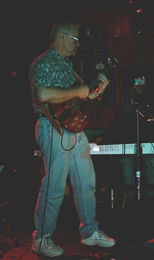 Band_GC-Mark.JPG (35756 bytes)